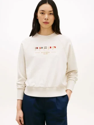 Bluza z haftowaną flagą morską