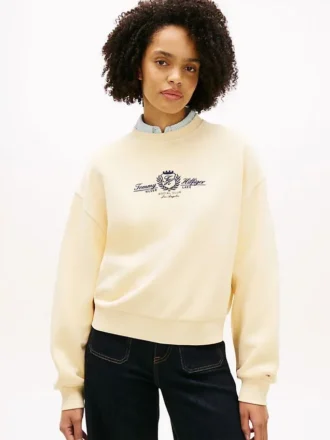 Bluza z haftowanym logo klubu