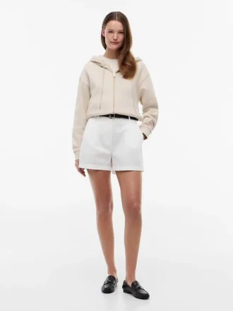 Bluza z kapturem o luźnym kroju