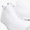 Buty sportowe z mieszanych materiałów Buty sportowe z mieszanych materiałów