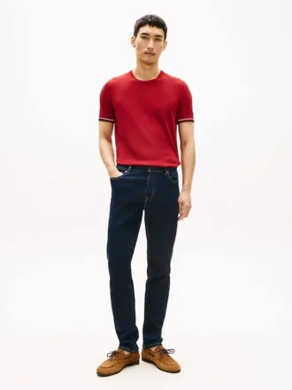 Dżinsy slim fit z elastycznym materiałem