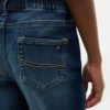 Dziecięce jeansy skinny z elastycznym paskiem Dziecięce jeansy skinny z elastycznym paskiem