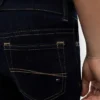 Dziecięce jeansy slim fit z elastycznego materiału Dziecięce jeansy slim fit z elastycznego materiału