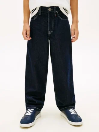 Dziecięce jeansy typu baggy