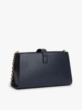 Elegancka torebka na ramię z łańcuszkiem i monogramem