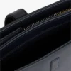 Elegancka torebka na ramię z łańcuszkiem i monogramem
