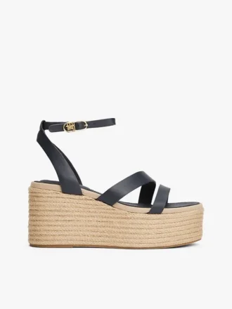 Espadryle na platformie z paskiem skórzanym Espadryle na platformie z paskiem skórzanym