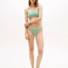 Góra bikini z krzyżującymi się na plecach ramiączkami z tkaniny seersucker Góra bikini z krzyżującymi się na plecach ramiączkami z tkaniny seersucker