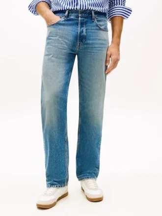 Jeansy z selvedge’em o prostym kroju