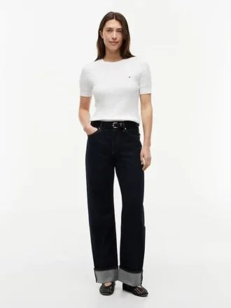 Jeansy z selvedge’em o średnim stanie i luźnym, prostym kroju Jeansy z selvedge’em o średnim stanie i luźnym, prostym kroju