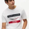 Koszulka Tommy x Cadillac F1® Team Chevron Koszulka Tommy x Cadillac F1® Team Chevron