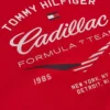 Koszulka Tommy x Cadillac F1® Team Retro Chevron Koszulka Tommy x Cadillac F1® Team Retro Chevron