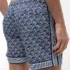Kąpielówki z nadrukiem monogramu na całej powierzchni, 5 cali Kąpielówki z nadrukiem monogramu na całej powierzchni, 5 cali