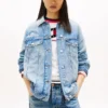 Kurtka dżinsowa Tommy Jeans w stylu postarzanym