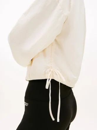 Kurtka Tommy Jeans z zamkiem błyskawicznym, wodoodporna