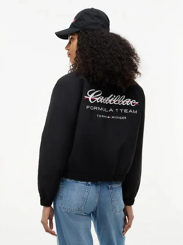 Kurtka Tommy x Cadillac F1® Team Coach Kurtka Tommy x Cadillac F1® Team Coach