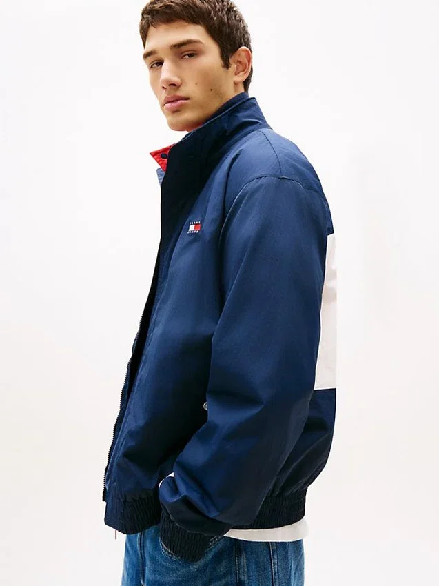 Kurtka z logo Tommy Jeans z powłoką hydrofobową Kurtka z logo Tommy Jeans z powłoką hydrofobową