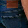Lekkie, elastyczne jeansy o wąskim kroju Lekkie, elastyczne jeansy o wąskim kroju