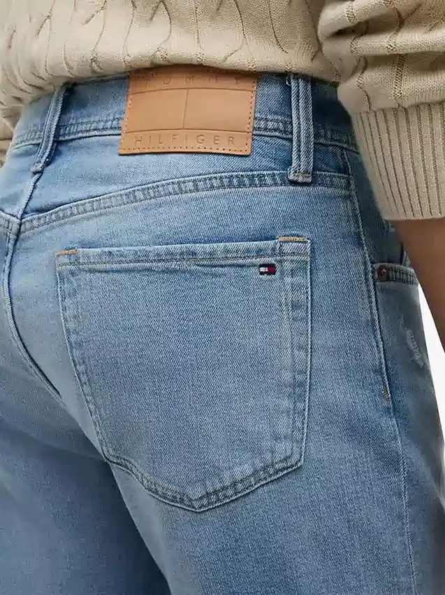 Lekkie, elastyczne jeansy o wąskim kroju Lekkie, elastyczne jeansy o wąskim kroju