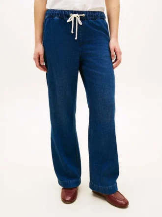 Lekkie jeansy z szerokimi nogawkami Lekkie jeansy z szerokimi nogawkami