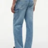 Luźne jeansy typu straight Luźne jeansy typu straight