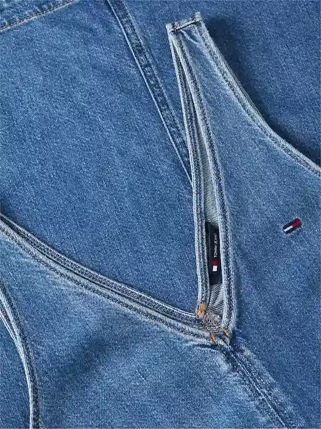 Mini sukienka z jeansów Tommy Jeans Mini sukienka z jeansów Tommy Jeans