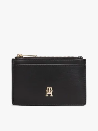 Portfel z zamkiem i monogramem