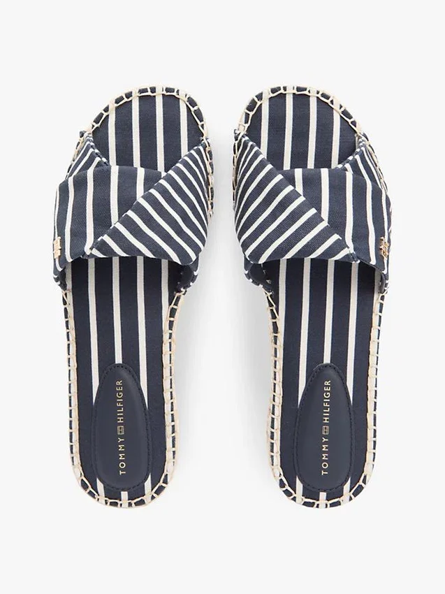 Sandały espadryle z paskami Sandały espadryle z paskami