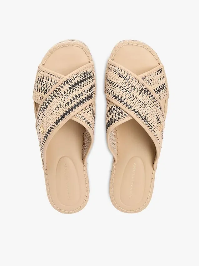 Sandały typu espadryle z rafii Sandały typu espadryle z rafii