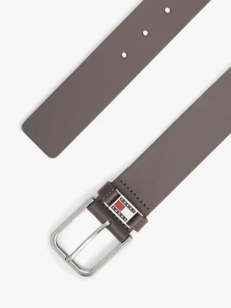Skórzany pasek Tommy Jeans z emaliowaną plakietką Skórzany pasek Tommy Jeans z emaliowaną plakietką