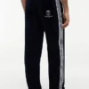 Spodnie dresowe z monogramem Crest Spodnie dresowe z monogramem Crest