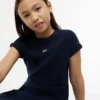 Sukienka typu skater dla dzieci z logo w tonacji kolorystycznej Sukienka typu skater dla dzieci z logo w tonacji kolorystycznej