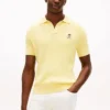 Sweter polo z krótkim rękawem i splotem warkoczowym Sweter polo z krótkim rękawem i splotem warkoczowym