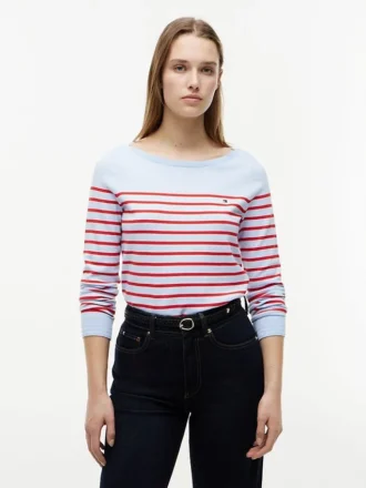 Sweter w paski z dekoltem w łódkę