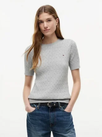 Sweter z krótkim rękawem o splocie warkoczowym
