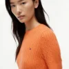 Sweter z krótkim rękawem o splocie warkoczowym Sweter z krótkim rękawem o splocie warkoczowym