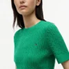 Sweter z krótkim rękawem o splocie warkoczowym Sweter z krótkim rękawem o splocie warkoczowym