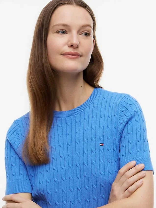 Sweter z krótkim rękawem o splocie warkoczowym Sweter z krótkim rękawem o splocie warkoczowym