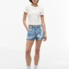 Szorty dżinsowe Tommy Jeans z mankietami Szorty dżinsowe Tommy Jeans z mankietami
