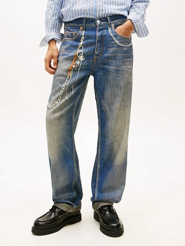 Tommy Jeans Jeansy o luźnym kroju z nadrukiem łańcuchów Tommy Jeans Jeansy o luźnym kroju z nadrukiem łańcuchów