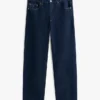Tommy Jeans – jeansy o prostym kroju z zwężanymi nogawkami Tommy Jeans – jeansy o prostym kroju z zwężanymi nogawkami