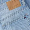 Tommy Jeans – jeansy o prostym kroju z zwężanymi nogawkami Tommy Jeans – jeansy o prostym kroju z zwężanymi nogawkami