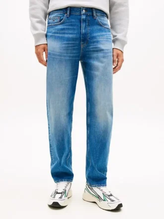 Tommy Jeans Tapered Straight Jean