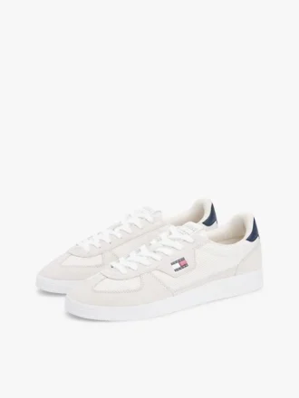 Tommy Jeans – trampki typu skater o mieszanej fakturze