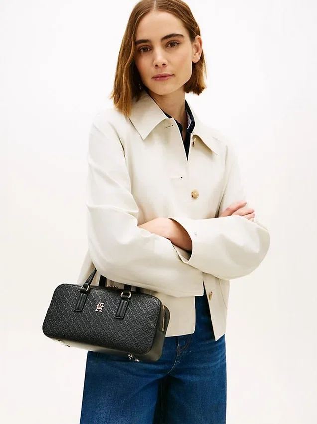 Torba crossbody East-West z monogramem na całej powierzchni Torba crossbody East-West z monogramem na całej powierzchni