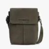 Zamszowa torba crossbody z klapką Zamszowa torba crossbody z klapką