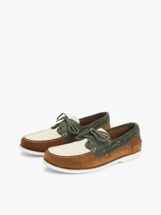 Zamszowe buty żeglarskie